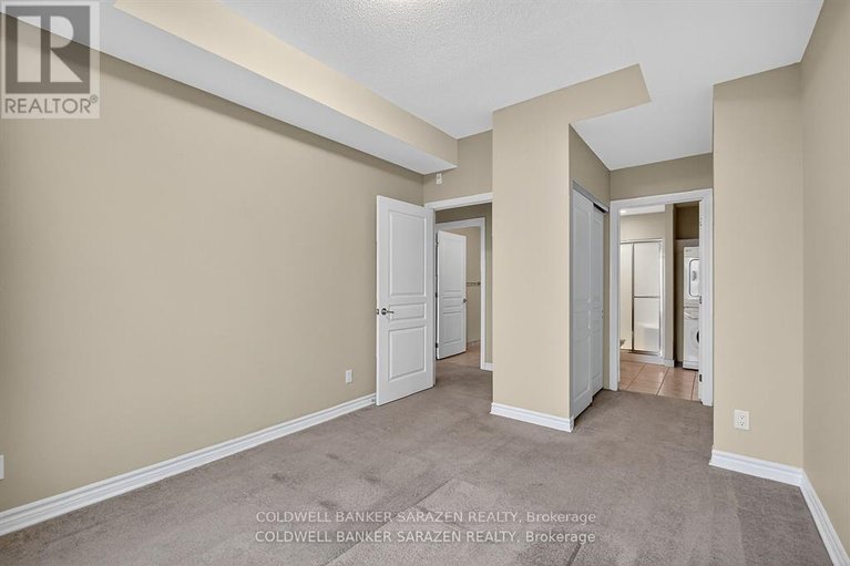 29497411/1105-100-roger-guindon-avenue/riverview-park/ottawa/ontario/K1G3Z7_31