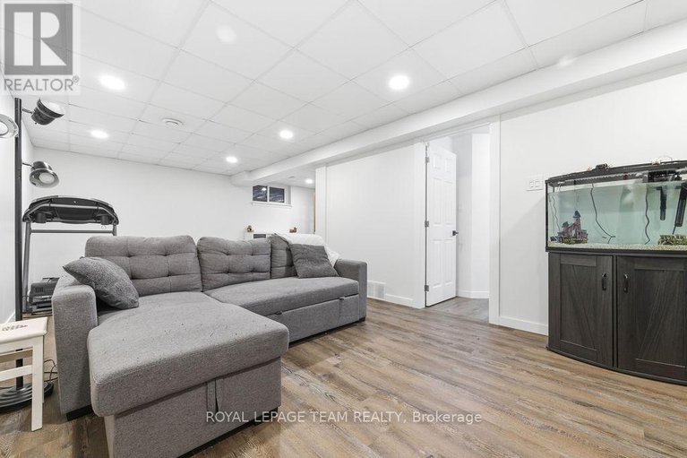 29158595/74-castleford-road/horton-twp/horton/ontario/K7V3Z8_19