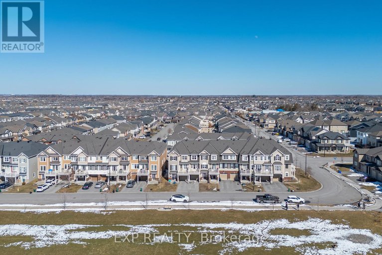 29596741/523-ensatina-crescent/half-moon-bay/ottawa/ontario/K2J6H4_32