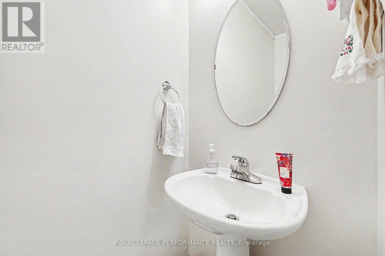 29403440/214-windhurst-drive/barrhaven-east/ottawa/ontario/K2G6H9_15