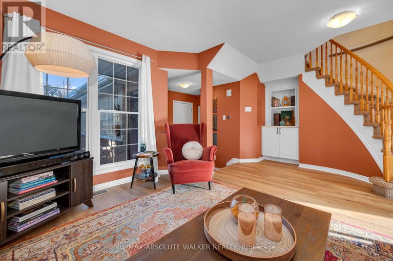 29366736/2083-breezewood-street/springridgeeast-village/ottawa/ontario/K4A4R7_8