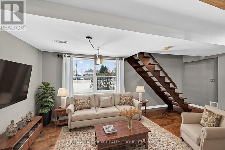 29256266/633-russell-road/clarencerockland-twp/clarence-rockland/ontario/K0A2A0_12