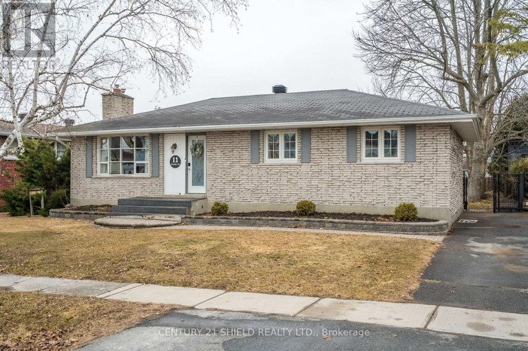 29555466/11-strachan-avenue/long-sault/south-stormont/ontario/K0C1P0_2