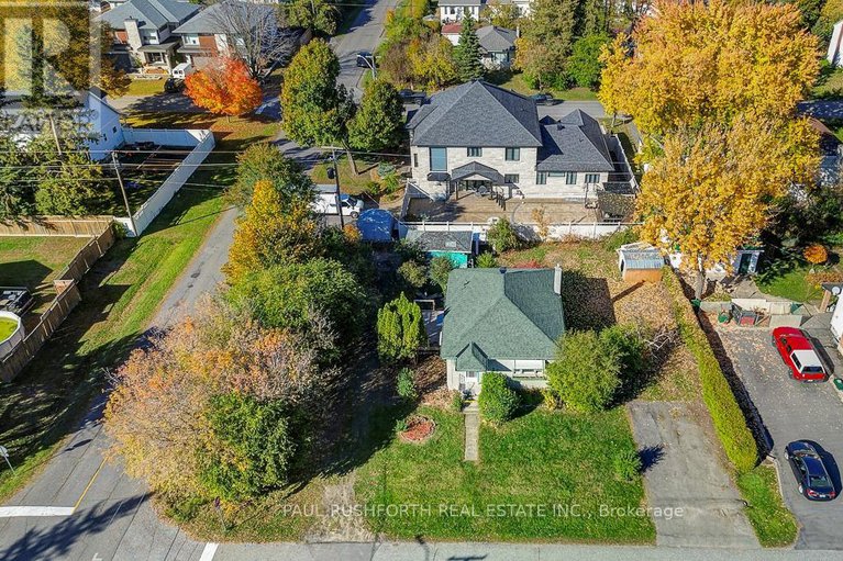 29052303/39-cote-de-neiges-road/meadowlandsst-claire-gardens/ottawa/ontario/K2G2C3_3