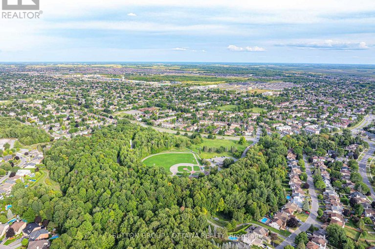 28809858/6325-tealwood-place/chapel-hill/ottawa/ontario/K1C7J9_29