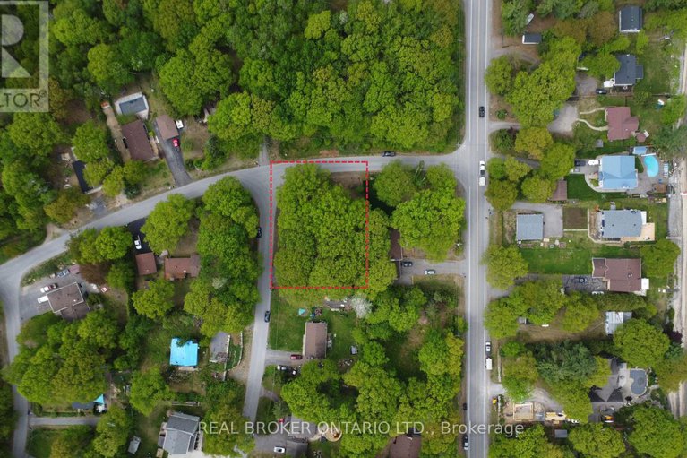 28470618/190-woods-road/constance-bay/ottawa/ontario/K0A3M0_1