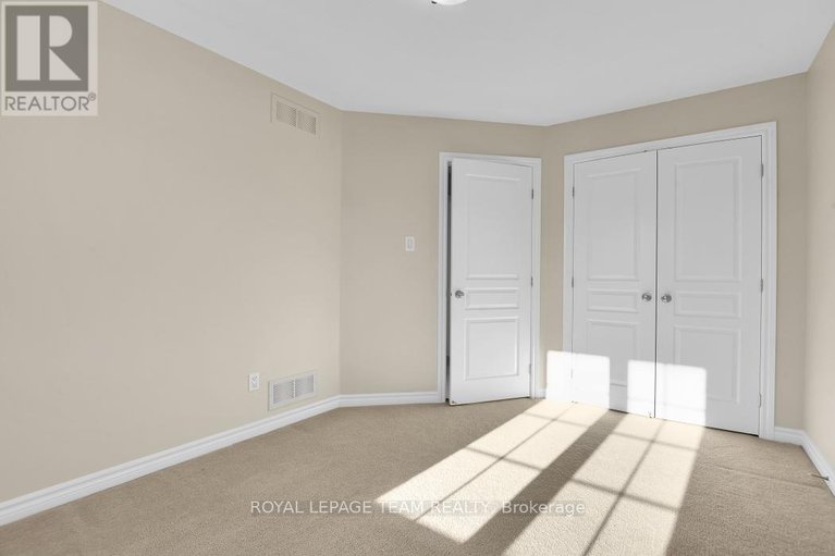 29406955/541-salzburg-drive/notting-hillsummerside/ottawa/ontario/K4A0C6_23