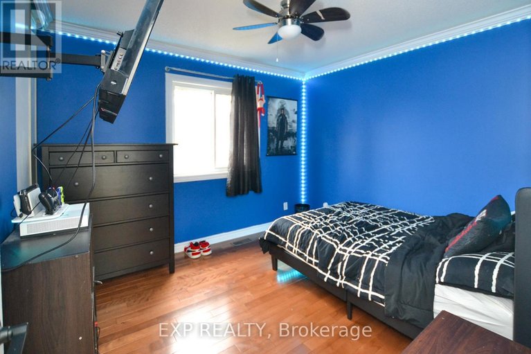 29617820/965-belvedere-avenue/town-of-rockland/clarence-rockland/ontario/K4K1H3_14