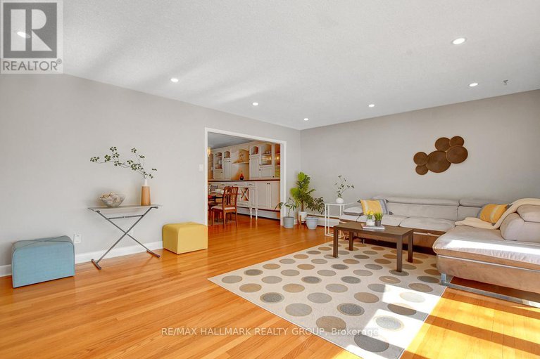 28145884/17-brigade-avenue/stittsville-south/ottawa/ontario/K2S1J5_13