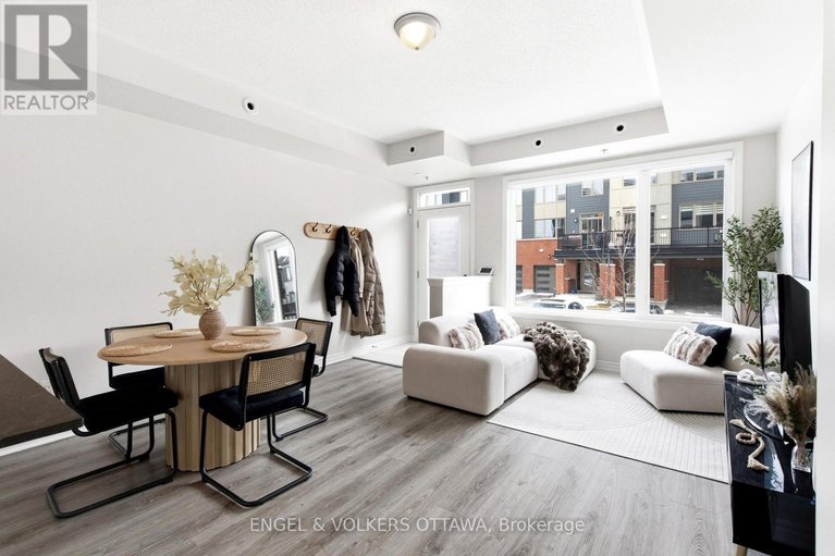 29519858/808-kiniw-private/cfb-rockcliffe-and-area/ottawa/ontario/K1K5A4_7