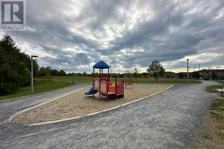 28883763/32-bonfield-private/avalon-east/ottawa/ontario/K4A5E4_32