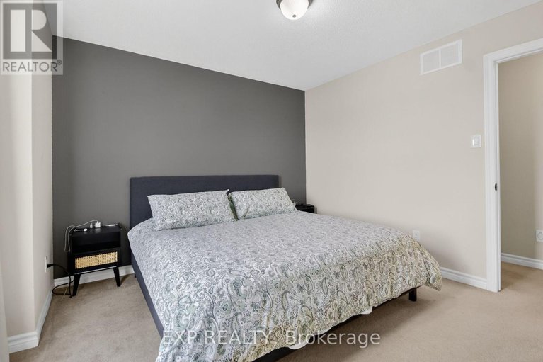 29556387/549-ensatina-crescent/half-moon-bay/ottawa/ontario/K2J6H4_26