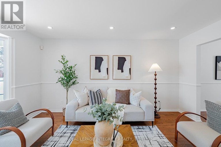 29486771/559-arc-en-ciel-street/fallingbrookgardenway-south/ottawa/ontario/K4A3J1_6