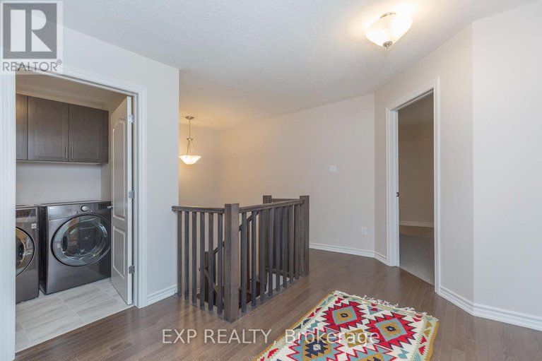 29312742/516-loury-row/orleans-village/ottawa/ontario/K1W0M7_19