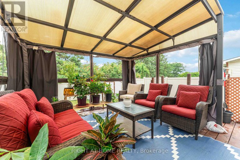 28765725/18-shetland-way/bridlewood/ottawa/ontario/K2M1R9_38