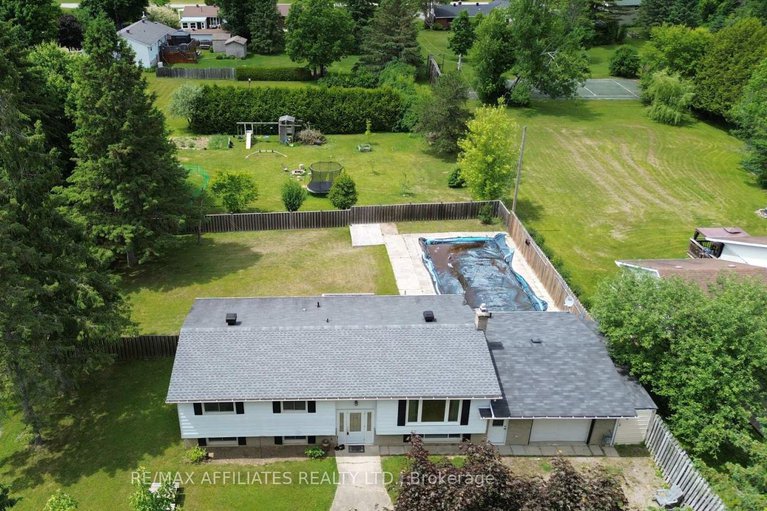 28487442/114-duncan-street/drummondnorth-elmsley-north-elmsley-twp/drummondnorth-elmsley/ontario/K7A4S4_30