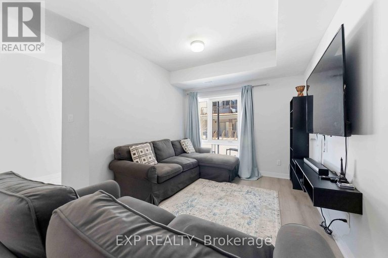 29443713/116-parnian-private/half-moon-bay/ottawa/ontario/K2J4H7_11