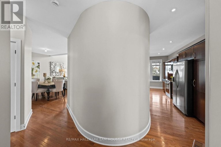 29536440/25-marsh-sparrow-private/morgans-grantsouth-march/ottawa/ontario/K2K3P1_6