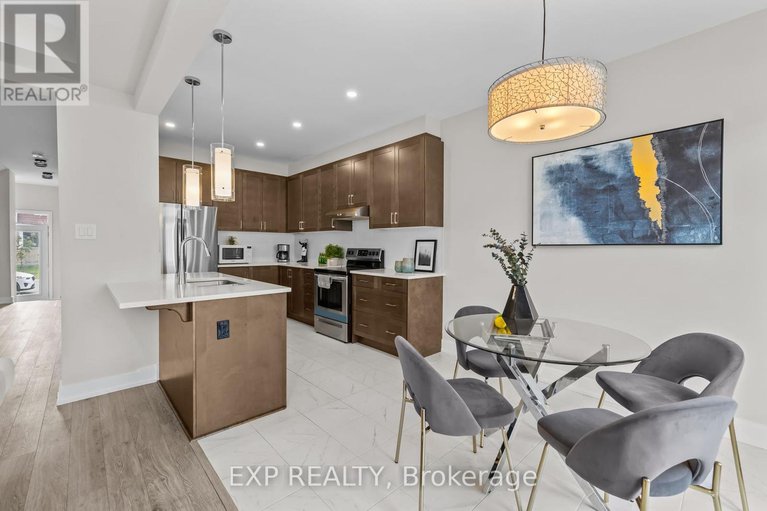 28622756/288-billrian-crescent-s/stittsville-north/ottawa/ontario/K2S3A4_12