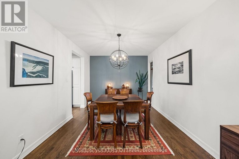 29623867/566-erinwoods-circle/stonebridge/ottawa/ontario/K2J5M8_16