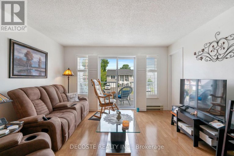 28655622/12-46-tonia-street/alexandria/north-glengarry/ontario/K0C1A0_9