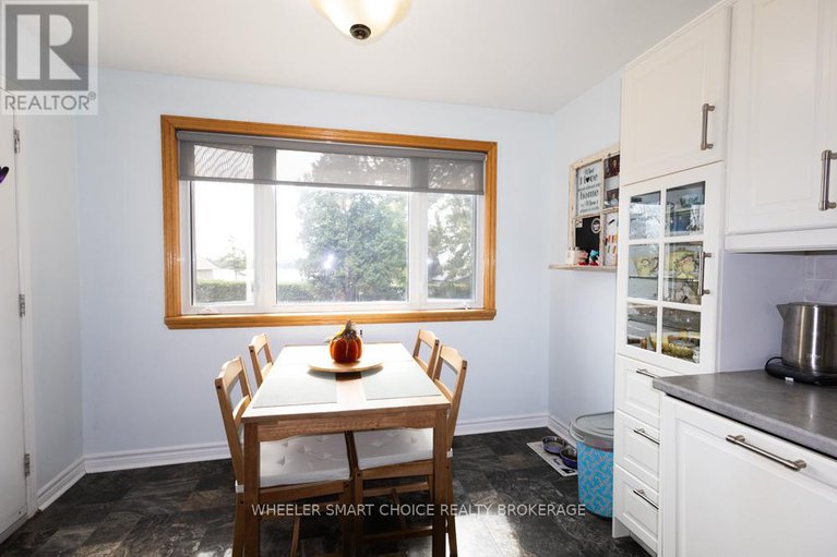28858020/15206-colonial-drive/south-stormont-osnabruck-twp/south-stormont/ontario/K0C1M0_19