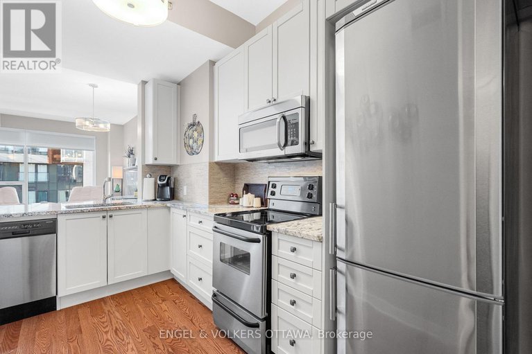 29327642/806-300c-lett-street/west-centre-town/ottawa/ontario/K1R0B8_13