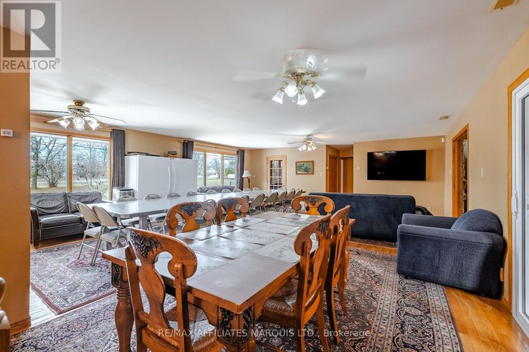 29466864/18824-glen-road/south-glengarry-charlottenburgh-twp/south-glengarry/ontario/K0C2J0_19