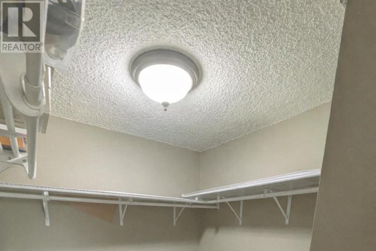 29371242/309-665-bathgate-drive/carson-meadows/ottawa/ontario/K1K3Y4_20