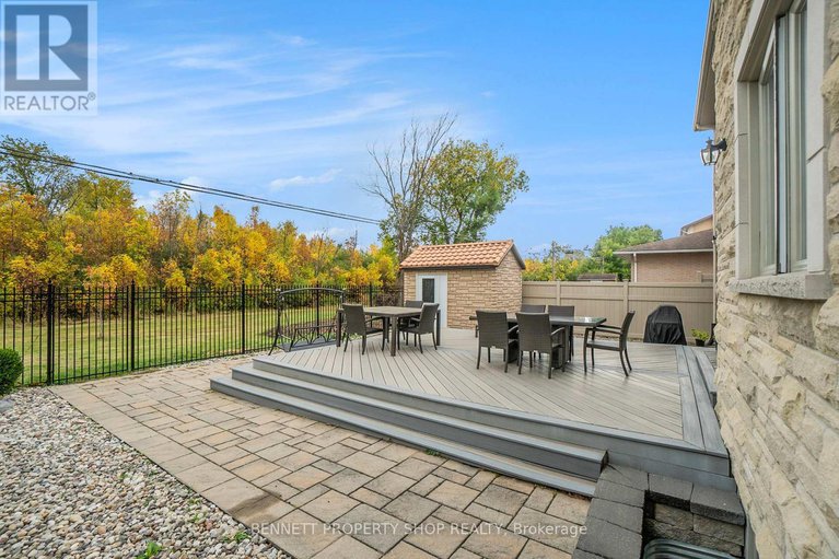 28937759/2253-prospect-avenue/alta-vista/ottawa/ontario/K1H7G2_27