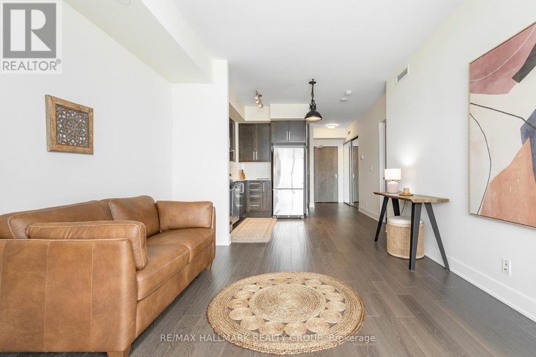 28847949/1104-485-richmond-road/westboro-west/ottawa/ontario/K2A3W9_17