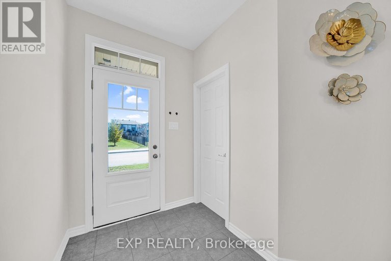 29625969/215-merak-way/half-moon-bay/ottawa/ontario/K2J6N7_15