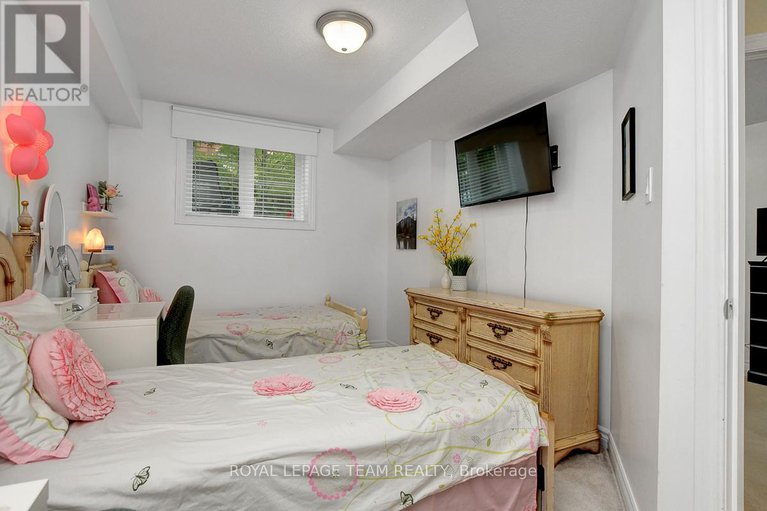 28579922/695a-sue-holloway-drive/strandherd/ottawa/ontario/K2J5R6_31