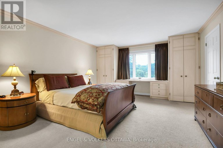 29253843/1-65-whitemarl-drive/rockcliffe/ottawa/ontario/K1L8J9_24