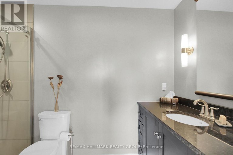 28785291/40-foothills-drive/lynwood-village/ottawa/ontario/K2H6K3_25