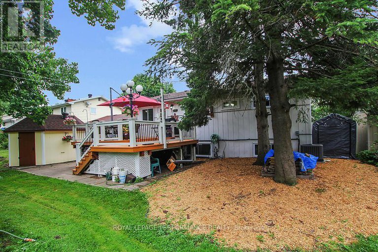28628194/141-abbotsford-road/glencairnhazeldean/ottawa/ontario/K2L1C6_40