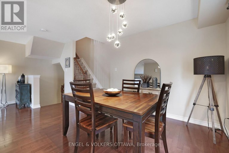 28759795/2421-nutgrove-avenue/half-moon-bay/ottawa/ontario/K2J0X4_11