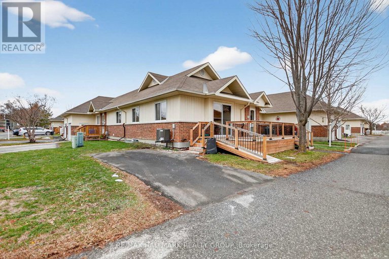 29149507/600-sunbeam-private/richmond/ottawa/ontario/K0A2Z0_2