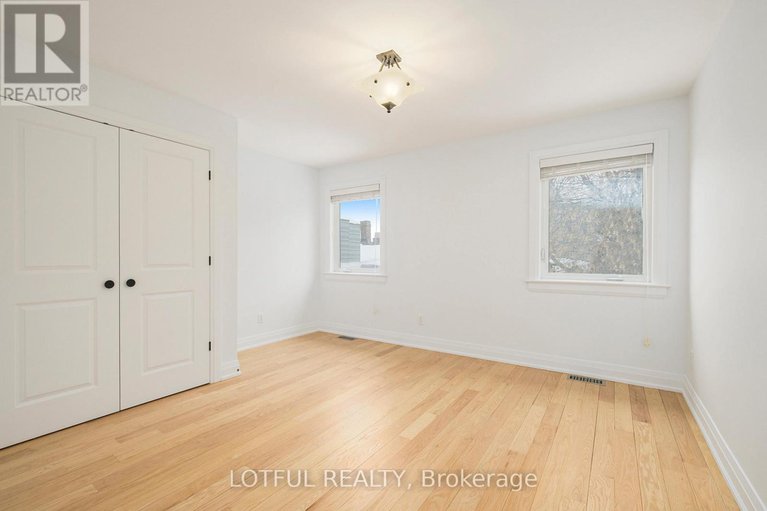27948613/a-58-young-street/west-centre-town/ottawa/ontario/K1S3H9_22