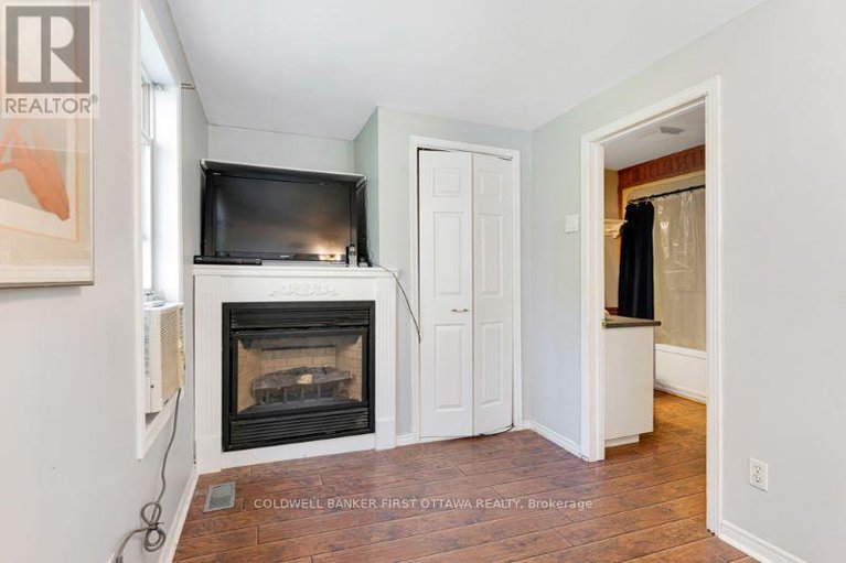 28308474/193-pretties-island-road/drummond-n-elmsley-drummond-twp/drummondnorth-elmsley/ontario/K7C4K8_17