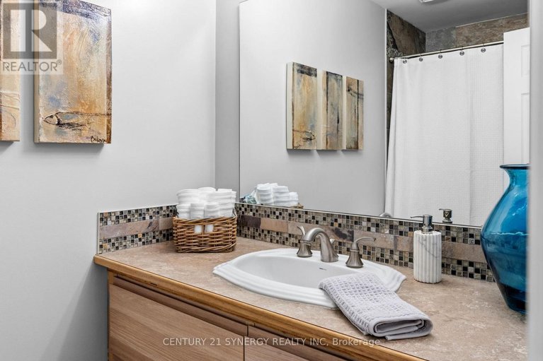 29633170/1491-briarfield-crescent/fallingbrookridgemount/ottawa/ontario/K4A1W6_28