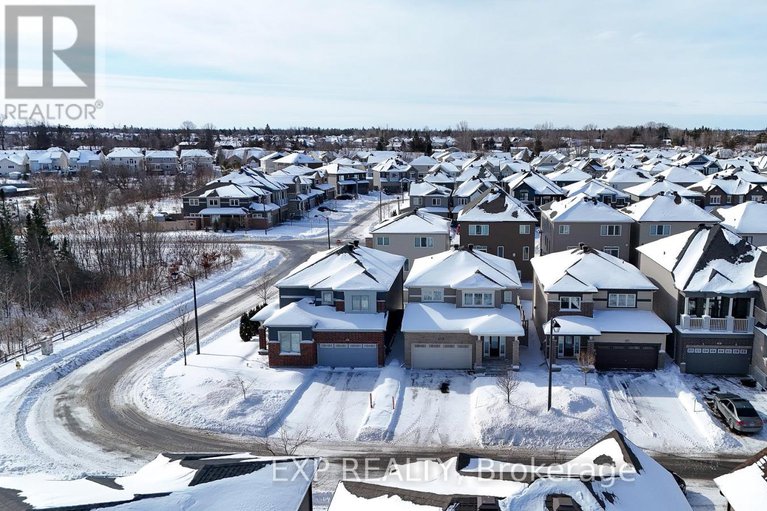 28791941/628-eagle-crest-heights/stittsville-north/ottawa/ontario/K2S2E6_43
