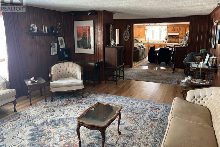 29387790/2110-ste-anne-road/champlain-twp/champlain/ontario/K0B1K0_8