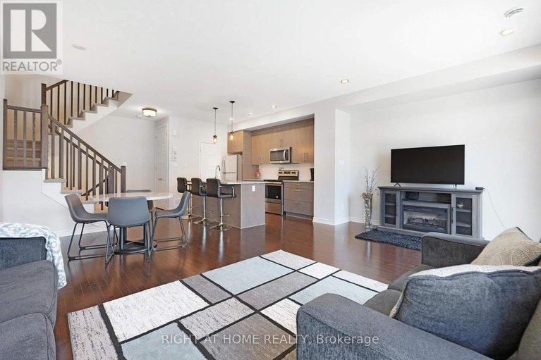 29662386/554-labrador-crescent/blossom-parkkemp-parkfindlay-creek/ottawa/ontario/K1T0R4_11