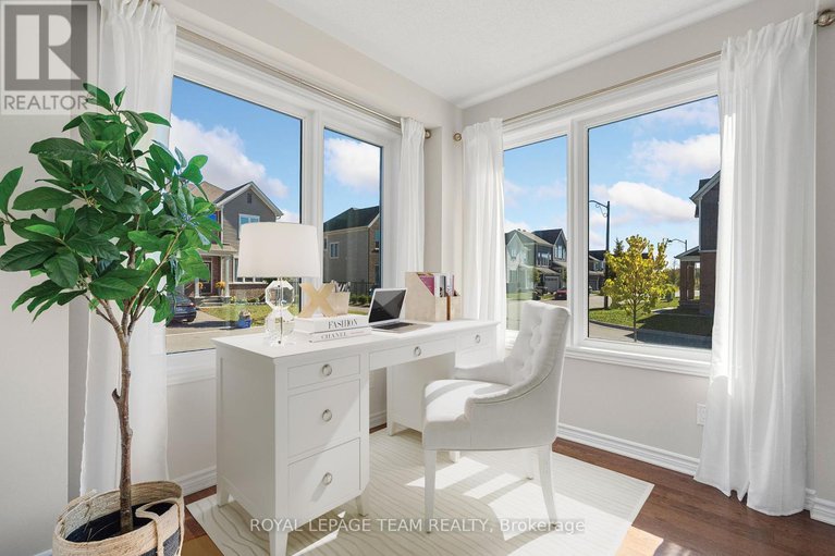 28943826/743-vennecy-terrace/orleans-village/ottawa/ontario/K1W0M8_17