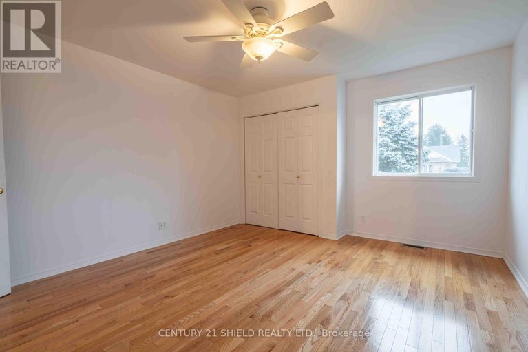 29049744/21255-mcnaughton-court-e/south-glengarry-lancaster-twp/south-glengarry/ontario/K0C1E0_19