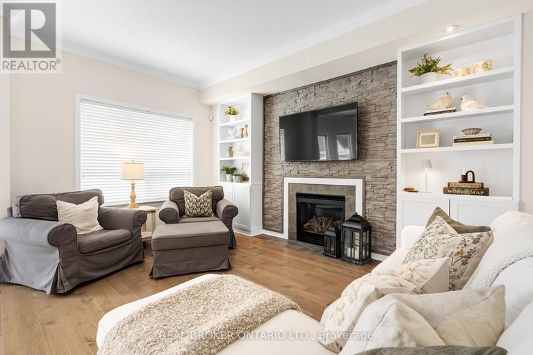 29518194/41-golders-green-lane/longfields/ottawa/ontario/K2J5G2_21