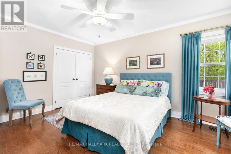 29074508/1-rideau-glen-drive/rideau-heightsashdalerideau-glen/ottawa/ontario/K2C3H1_26