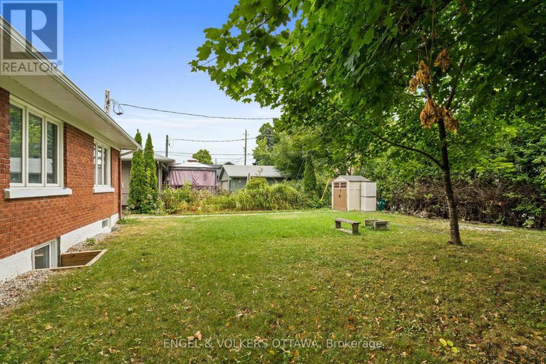 28805292/1941-haig-drive/elmvale-acres/ottawa/ontario/K1G2J9_29