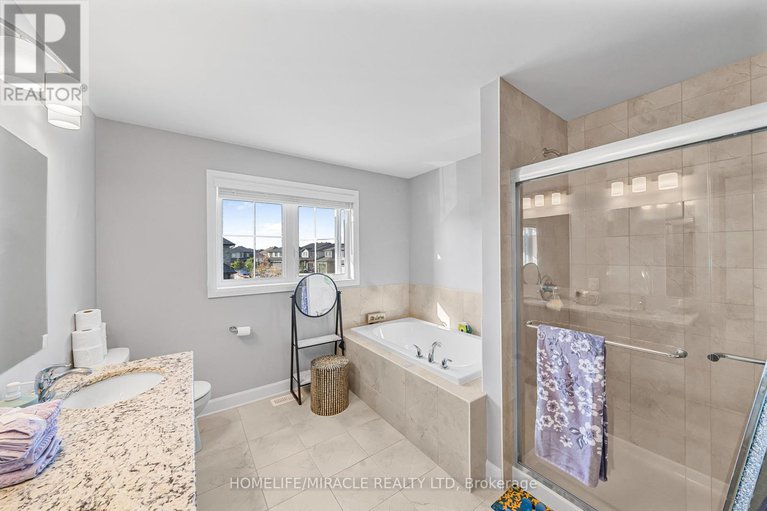 28815474/896-sendero-way/remainder-of-stittsville-area/ottawa/ontario/K2S2W8_31